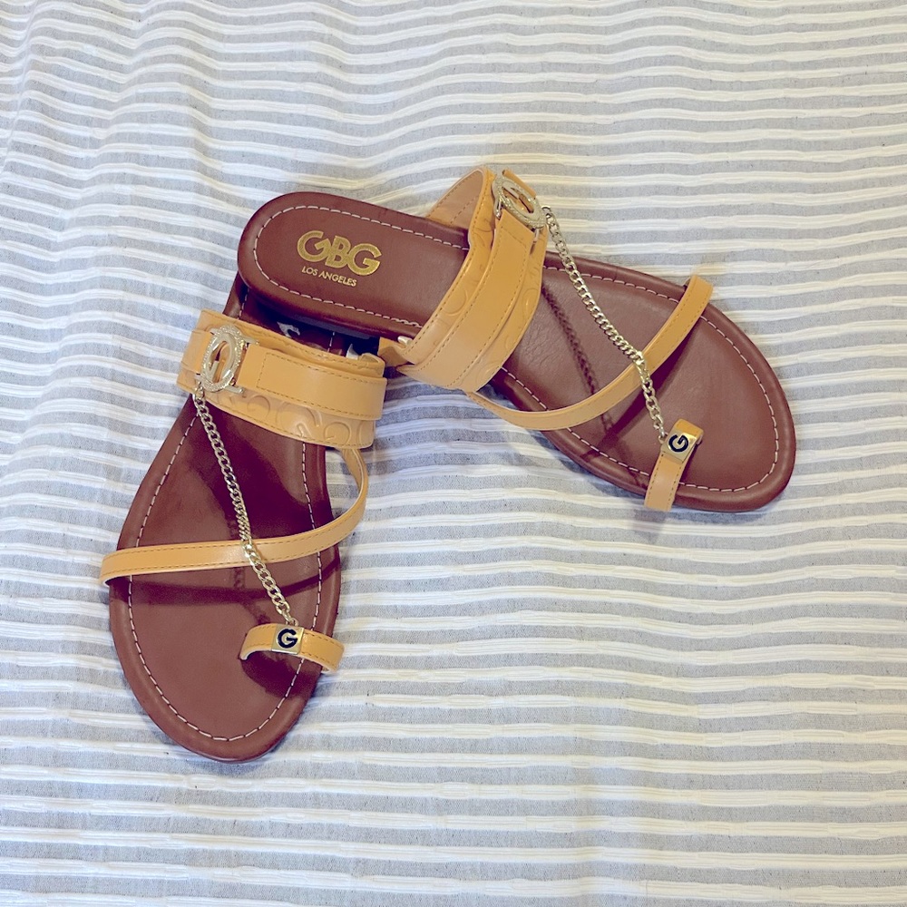 Women’s shoes
